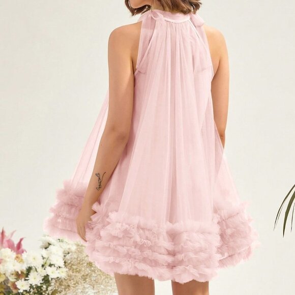 Sweet Valentine's Day Halter Neck Mesh Mini Skirt Pink - Picture 2 of 5